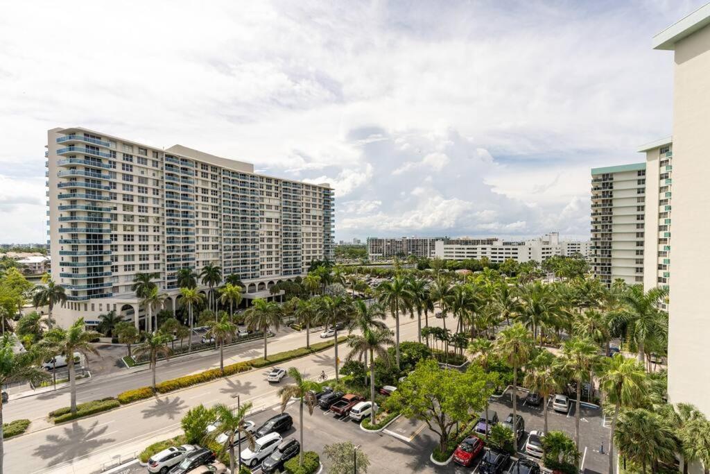 Luxury Stylish Oceanfront 2 Bedroom 2 Bathroom In Hollywood Fl エクステリア 写真