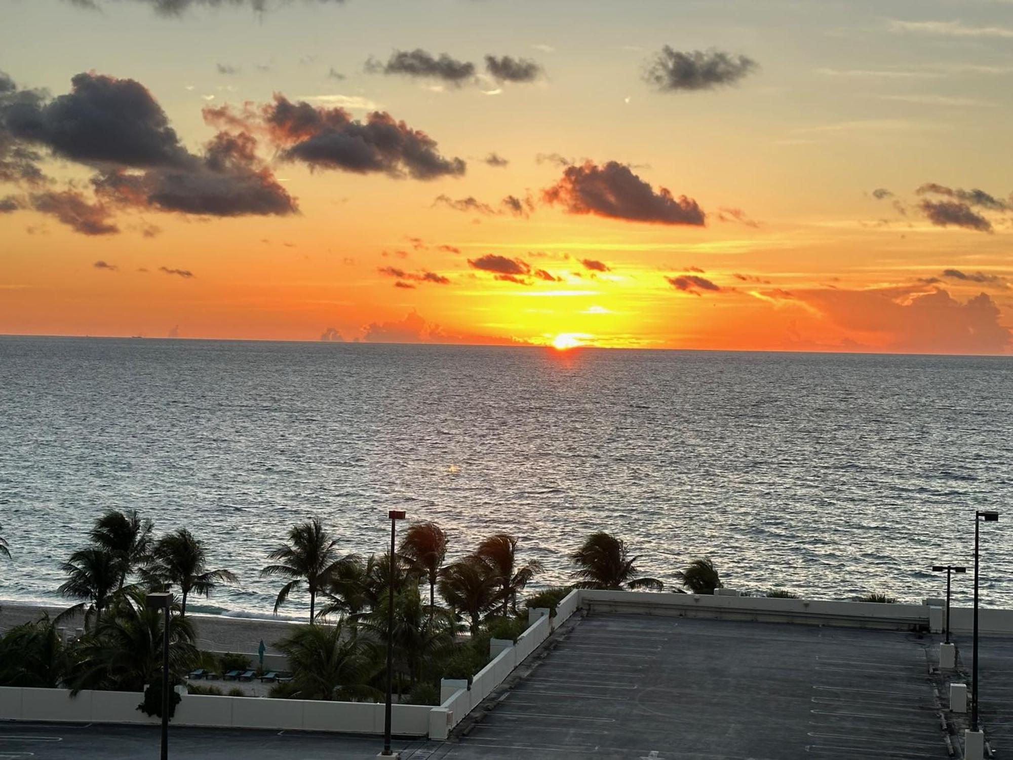 Luxury Stylish Oceanfront 2 Bedroom 2 Bathroom In Hollywood Fl エクステリア 写真